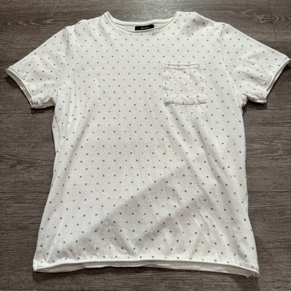 Zara Shirt Womens Medium White Polkadot Pocket Tee Casual Lounge V Neck Adult